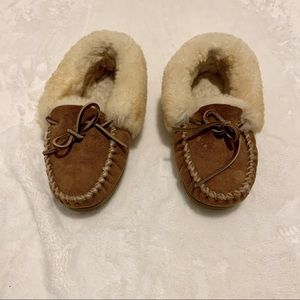 L.L.Bean Slipper Moccasins sz 7 brown